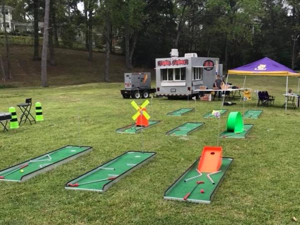 9 Hole Miniature Golf