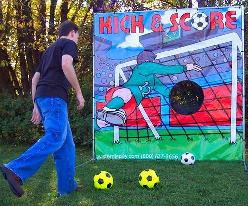 Kick & Score Soccer Frame Game - Image 2